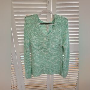 Aeropostale Junior V Neck Sweater Size L